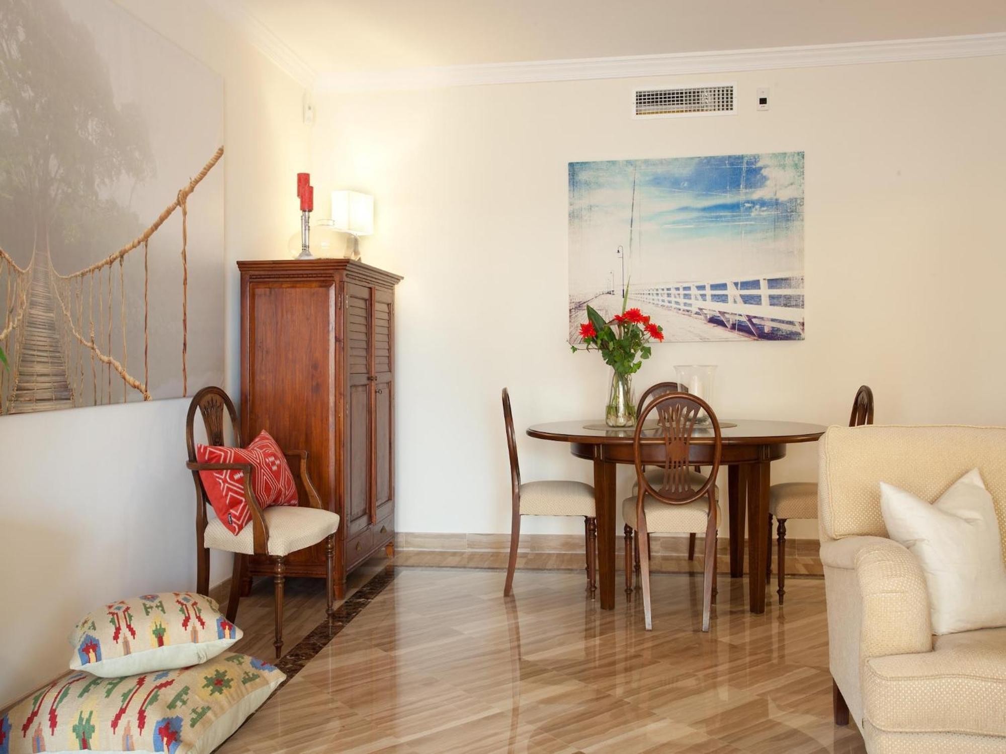 Charming With Pool Appartement Marbellac